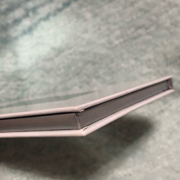 Pur Beauty from Boxycharm eyeshadow palette - Picture 3 of 4